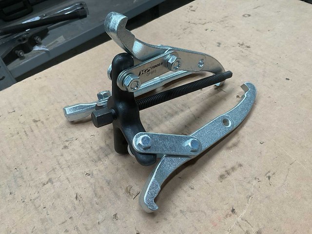 Xp tools gp8p3 3-jaw poelie trekker - afbeelding 1 van  4