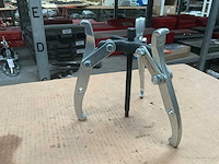Xp tools gp8p3 3-jaw poelie trekker - afbeelding 2 van  4