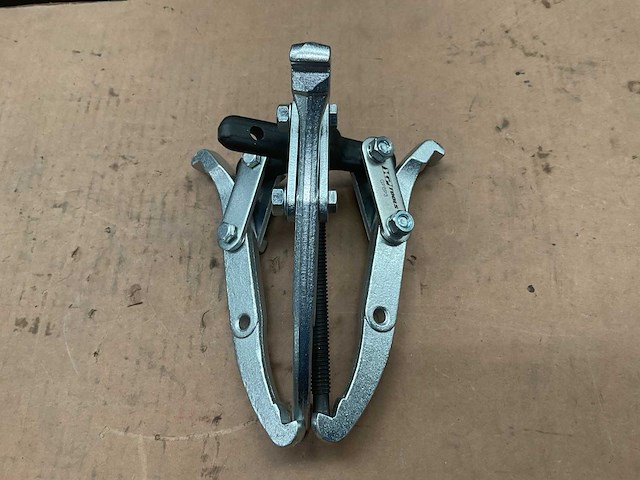 Xp tools gp8p3 3-jaw poelie trekker - afbeelding 3 van  4