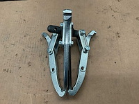 Xp tools gp8p3 3-jaw poelie trekker - afbeelding 3 van  4