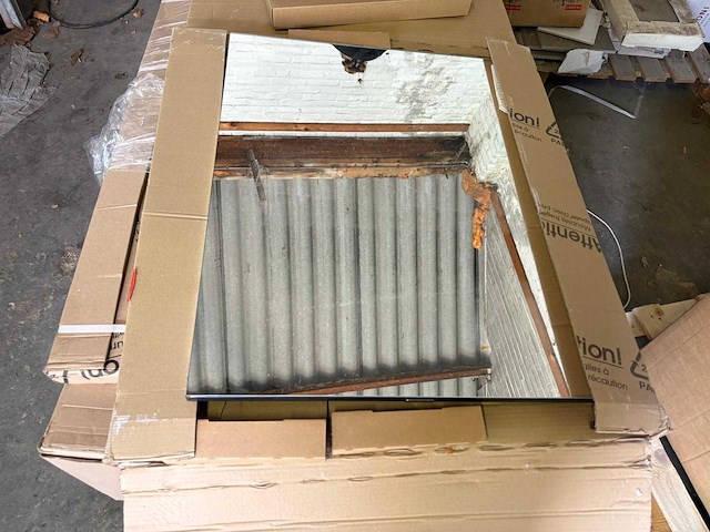 Xplan - - badkamer spiegel - afbeelding 1 van  4