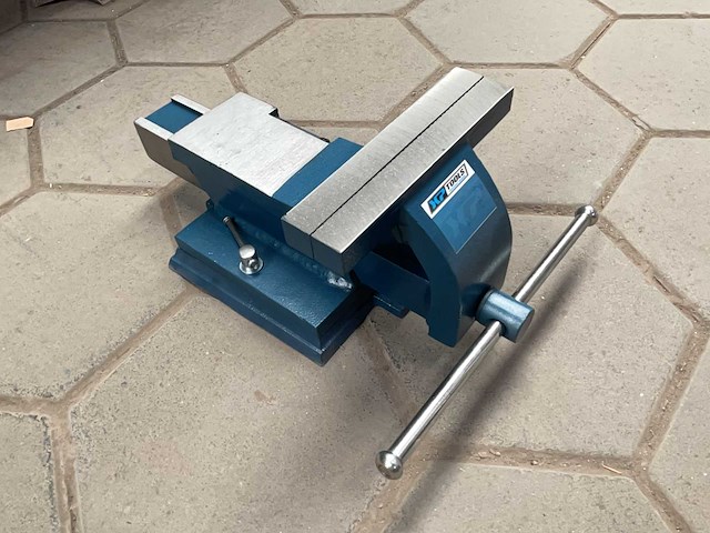 Xptools bankschroef - afbeelding 1 van  2