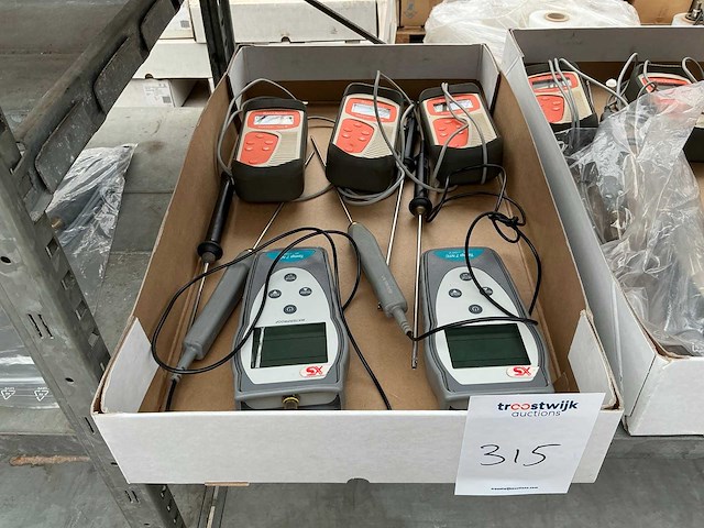 Xs instruments en eutech thermometer (5x) - afbeelding 1 van  6