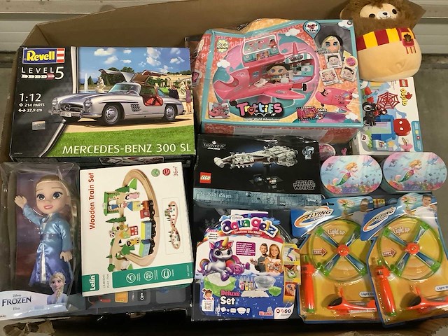 Xxl pallet speelgoed met o.a lego en vtech - afbeelding 1 van  9