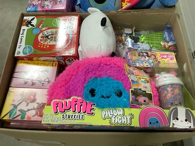 Xxl pallet speelgoed nieuw met o.a lego en pokemon - afbeelding 3 van  10