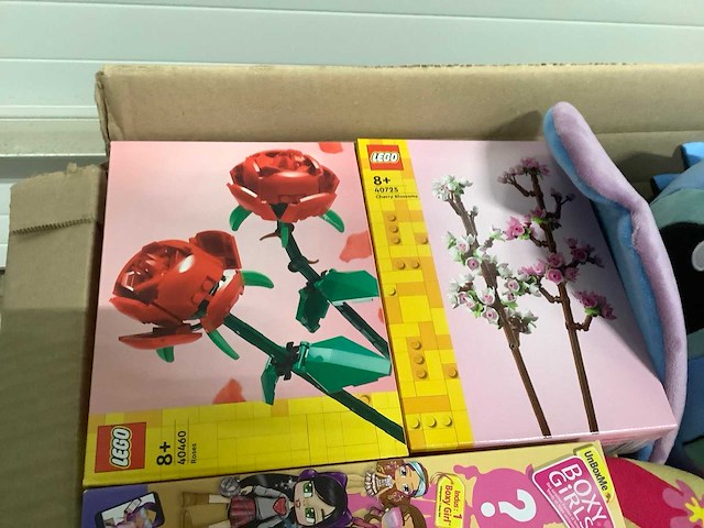 Xxl pallet speelgoed nieuw met o.a lego en pokemon - afbeelding 10 van  12