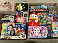 Xxl pallet speelgoed nieuw met o.a lego en pokemon - afbeelding 1 van  10