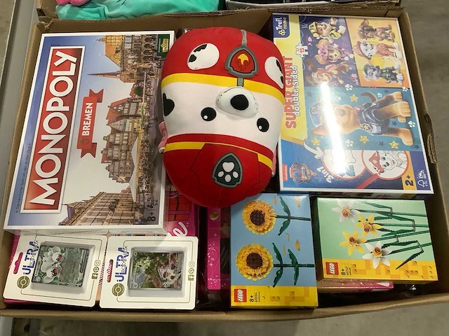 Xxl pallet speelgoed nieuw met o.a lego en pokemon - afbeelding 5 van  12