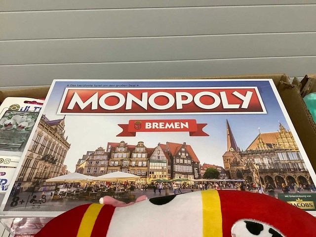 Xxl pallet speelgoed nieuw met o.a lego en pokemon - afbeelding 9 van  12