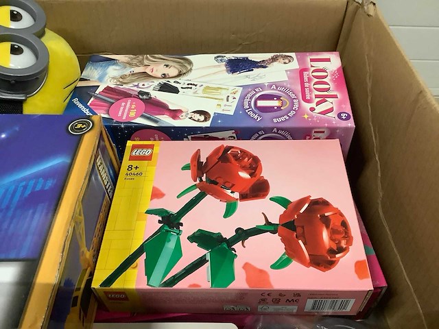 Xxl pallet speelgoed nieuw met o.a lego en pokemon - afbeelding 7 van  12