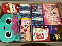 Xxl pallet speelgoed nieuw met o.a lego en pokemon - afbeelding 1 van  11