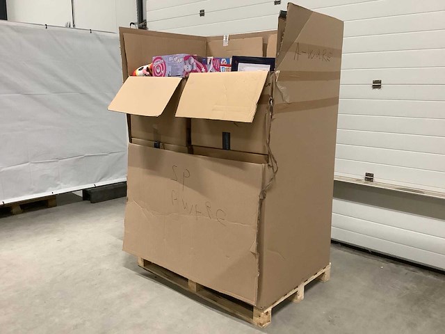 Xxl pallet speelgoed nieuw met o.a lego en pokemon - afbeelding 2 van  12