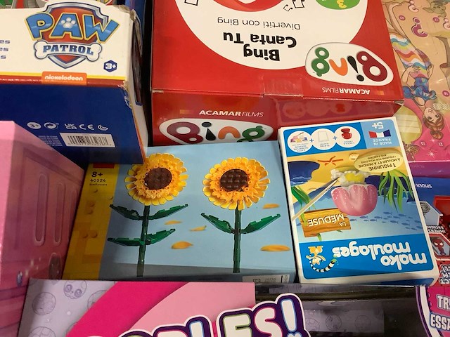 Xxl pallet speelgoed nieuw met o.a lego en pokemon - afbeelding 9 van  12