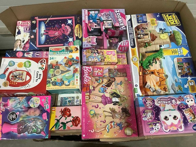Xxl pallet speelgoed nieuw met o.a lego en pokemon - afbeelding 1 van  11
