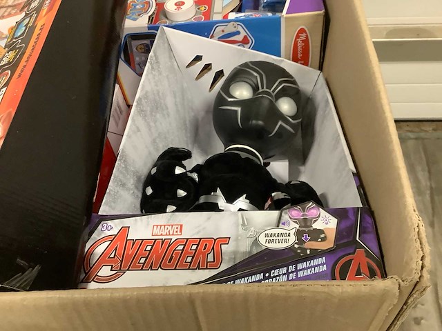 Xxl pallet speelgoed nieuw met o.a lego en pokemon - afbeelding 9 van  12