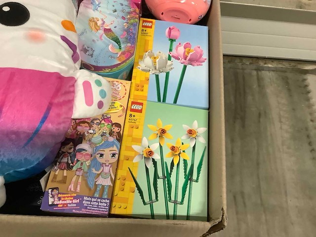 Xxl pallet speelgoed nieuw met o.a lego en pokemon - afbeelding 5 van  12