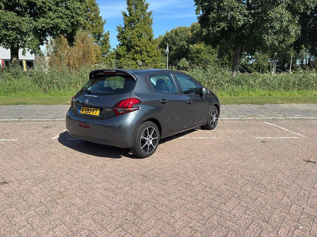 Xxxxpeugeot 208 1.2 puretech active, g-283-ft - afbeelding 8 van  15