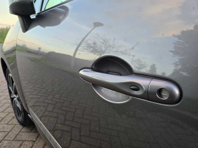 Xxxxrenault grand scénic 1.2 tce bose 7p , 7-kpb-00 - afbeelding 17 van  30