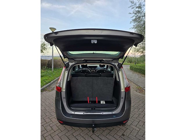 Xxxxrenault grand scénic 1.2 tce bose 7p , 7-kpb-00 - afbeelding 21 van  30