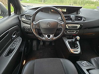 Xxxxrenault grand scénic 1.2 tce bose 7p , 7-kpb-00 - afbeelding 29 van  30