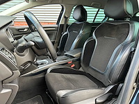 Xxxxrenault mégane estate 1.2 tce limited automaat; tx-048-t - afbeelding 13 van  18
