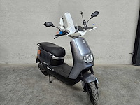 Yadea - snorscooter - e8s lite - elektrische 25km uitvoering frg56z - afbeelding 3 van  7
