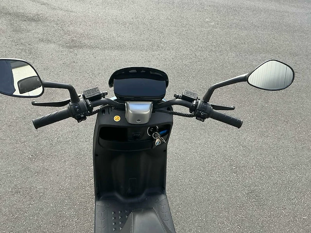 Yadea bromscooter e8s scooter - afbeelding 5 van  24