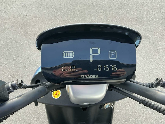 Yadea bromscooter e8s scooter - afbeelding 6 van  24