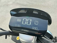 Yadea bromscooter e8s scooter - afbeelding 15 van  24