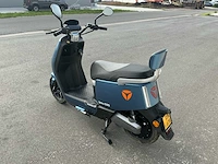 Yadea bromscooter e8s scooter - afbeelding 21 van  24