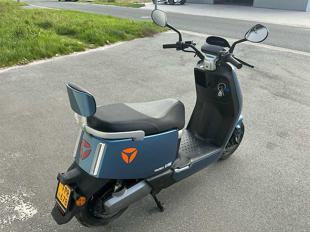 Yadea bromscooter e8s scooter - afbeelding 22 van  24
