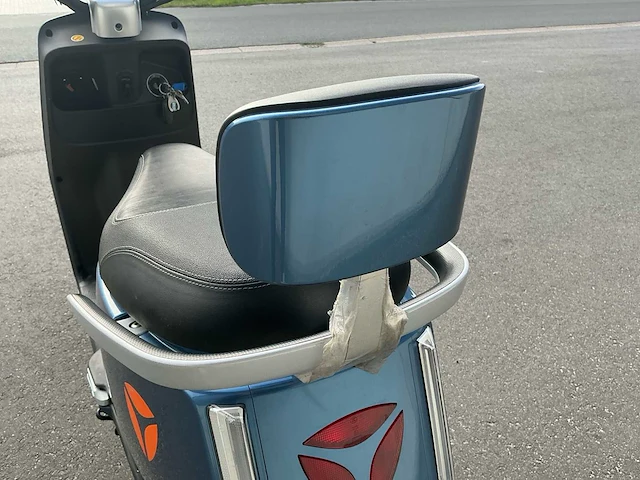 Yadea bromscooter e8s scooter - afbeelding 2 van  24