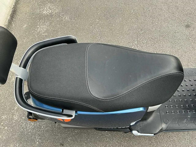 Yadea bromscooter e8s scooter - afbeelding 11 van  24