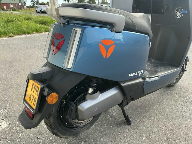 Yadea bromscooter e8s scooter - afbeelding 23 van  24
