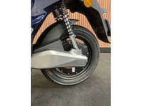 Yadea voltguard e-scooter fvg-43-j - afbeelding 3 van  31