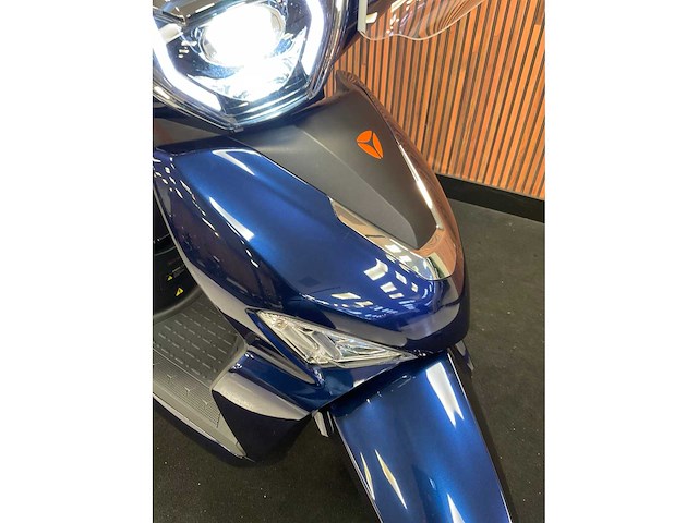 Yadea voltguard e-scooter fvg-43-j - afbeelding 22 van  31