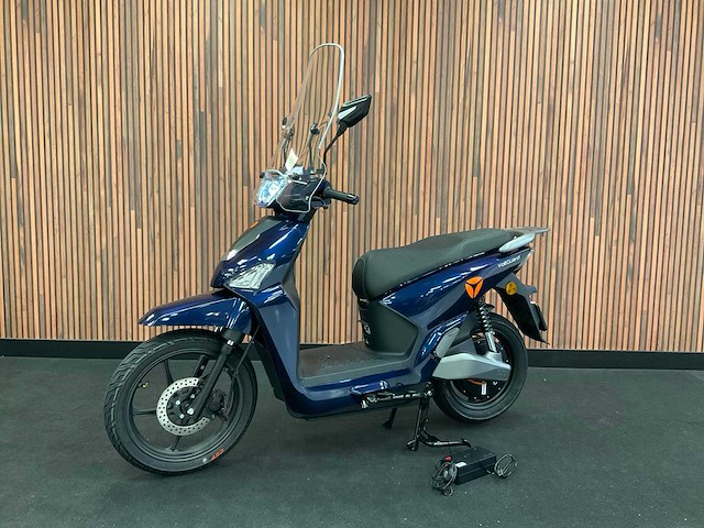 Yadea voltguard e-scooter fvg-43-j - afbeelding 12 van  31