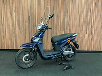 Yadea voltguard e-scooter fvg-43-j - afbeelding 12 van  31