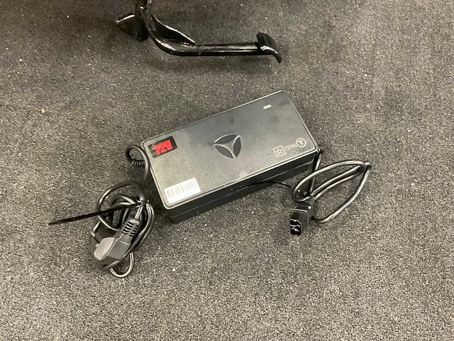 Yadea voltguard e-scooter fvg-43-j - afbeelding 30 van  31