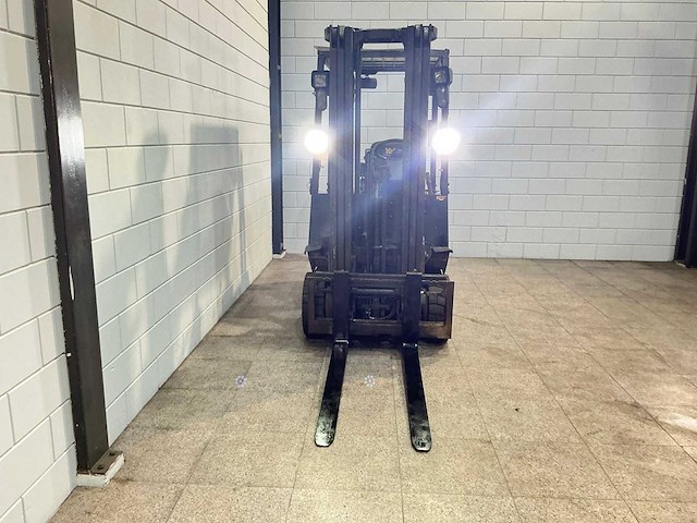 Yale - 2005 - gdp 16 af - vorkheftruck - afbeelding 14 van  19