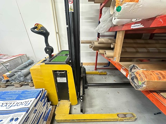 Yale - 2005 - ms15x - stapelaar - afbeelding 1 van  13