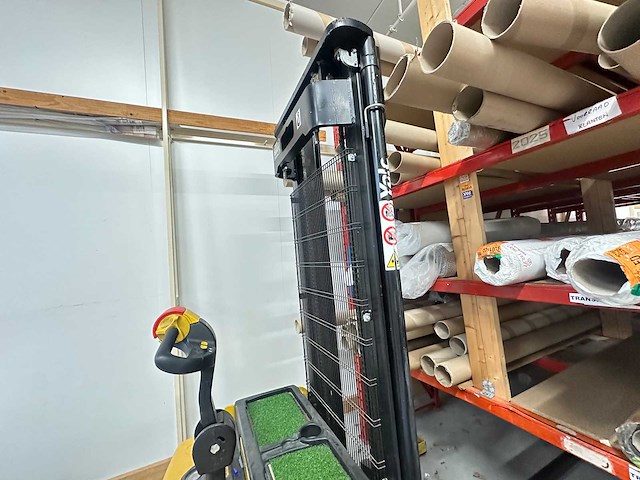 Yale - 2005 - ms15x - stapelaar - afbeelding 11 van  13