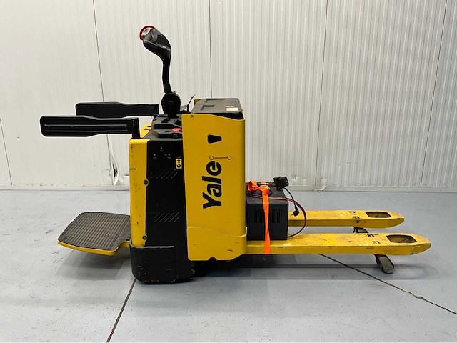 Yale - 2014 - mp20x - elektrische palletwagen - acculader - afbeelding 9 van  13