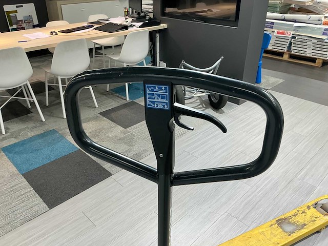 Yale - hand hydraulische palletwagen - afbeelding 3 van  5