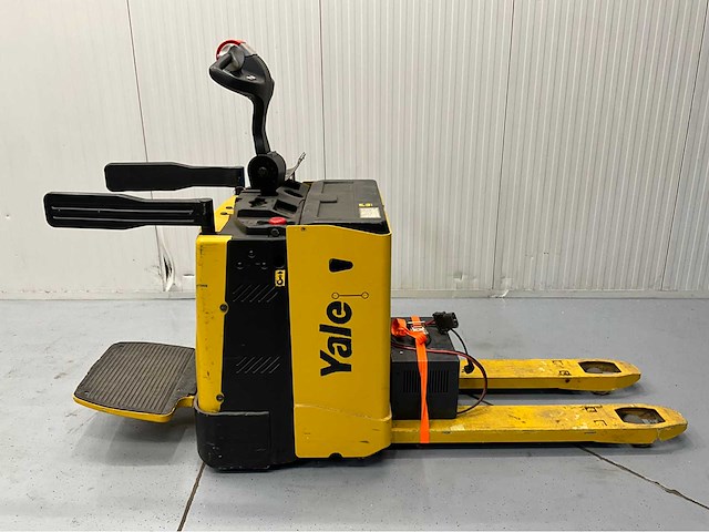 Yale - mp20x - elektrische meerij palletwagen - acculader - afbeelding 13 van  13