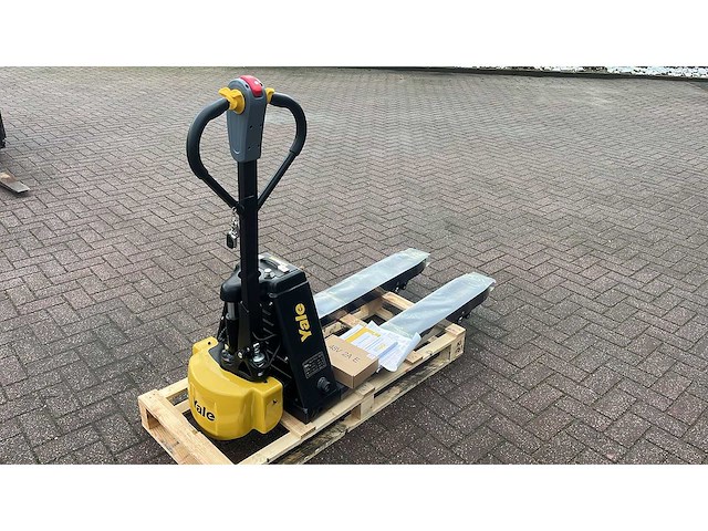 Yale - mpc15 - elektrische palletwagen - afbeelding 2 van  4