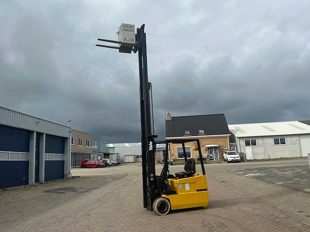 Yale 16atf vorkheftruck - afbeelding 12 van  14