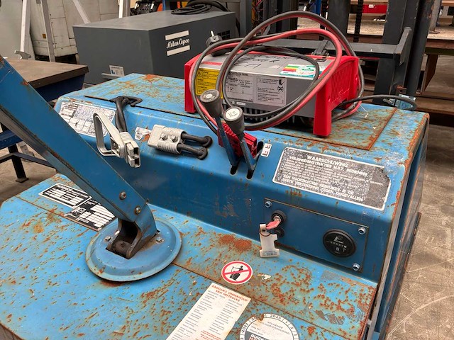 Yale blue giant lt150w30ff stapelaar - afbeelding 10 van  12