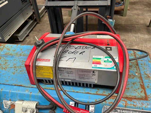Yale blue giant lt150w30ff stapelaar - afbeelding 11 van  12