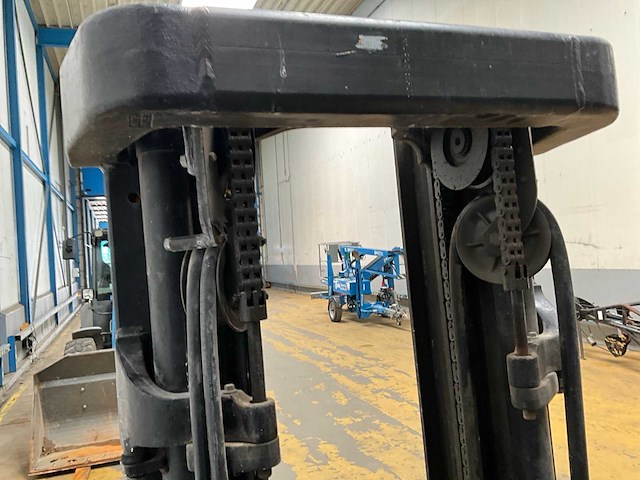Yale erp25vl vorkheftruck - afbeelding 2 van  24